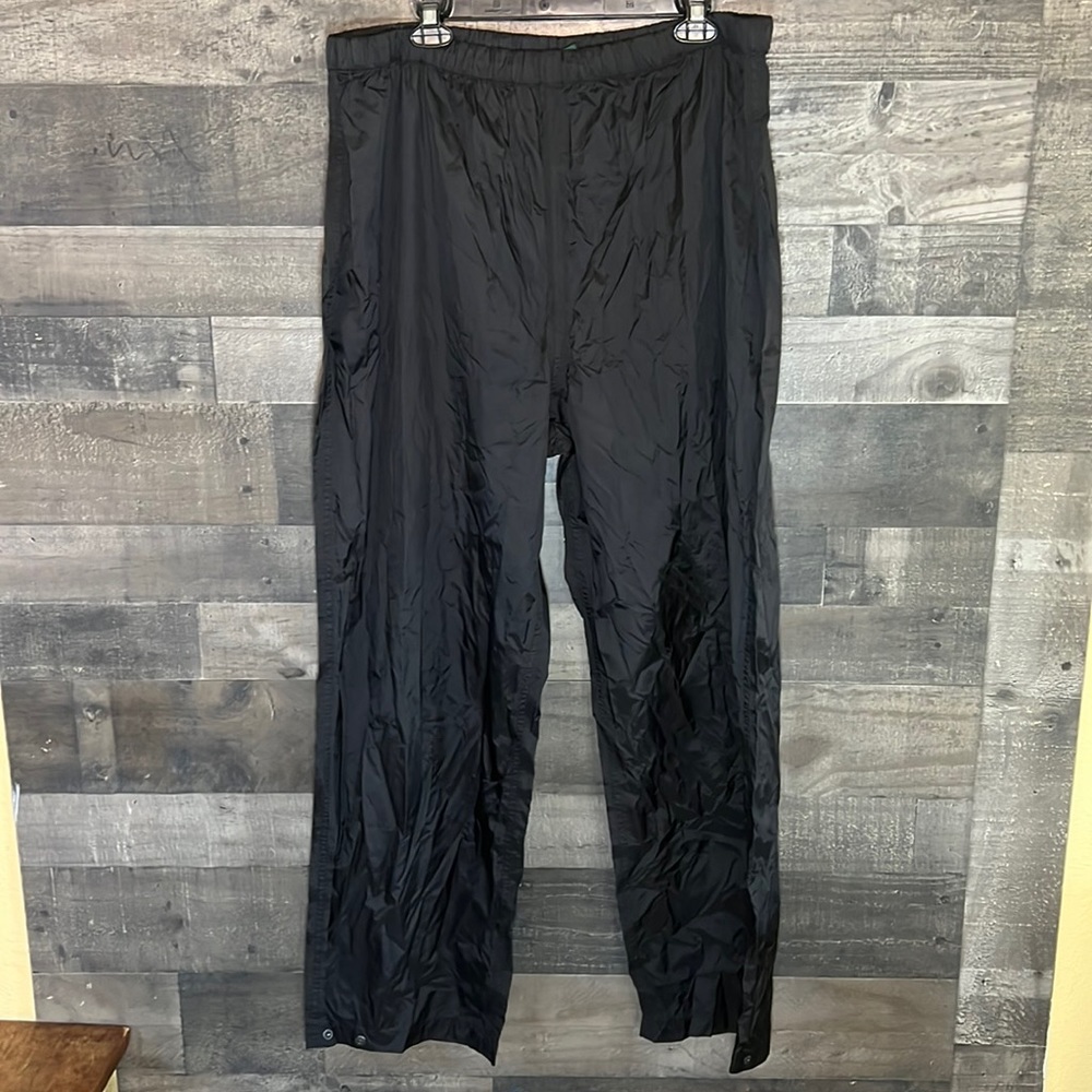 Cabela’s Black WindBreaker Pants
